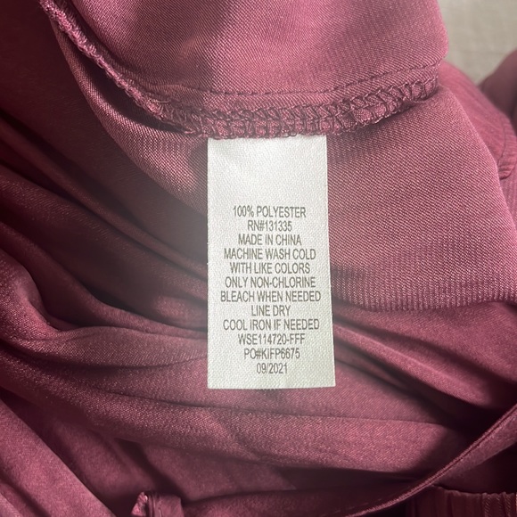 NORDSTROM SOCIALITE SET WASHABLE SATIN - Picture 5 of 5